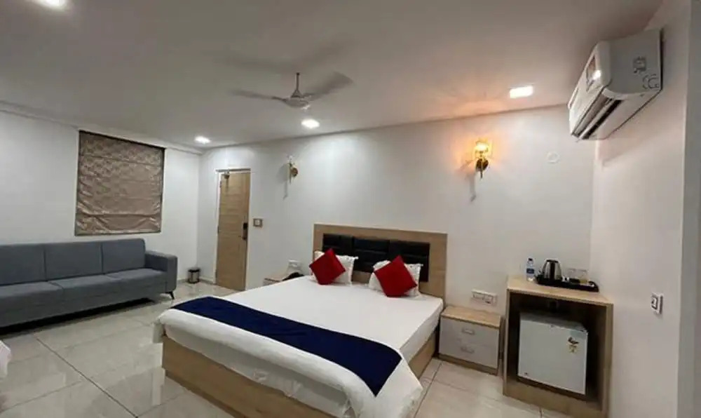 Хидерабад: FabHotel Prime Anika Suites