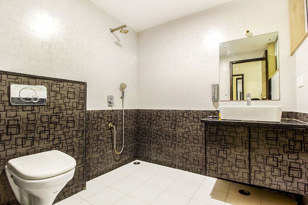 Бангалор: FabHotel Prime Liverpool Blue