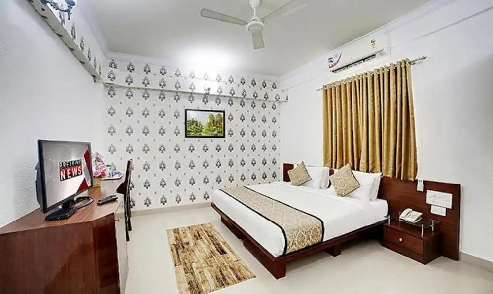 Бангалор: FabHotel Prime Liverpool Blue