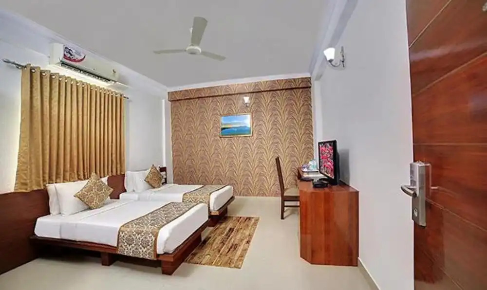 Бангалор: FabHotel Prime Liverpool Blue