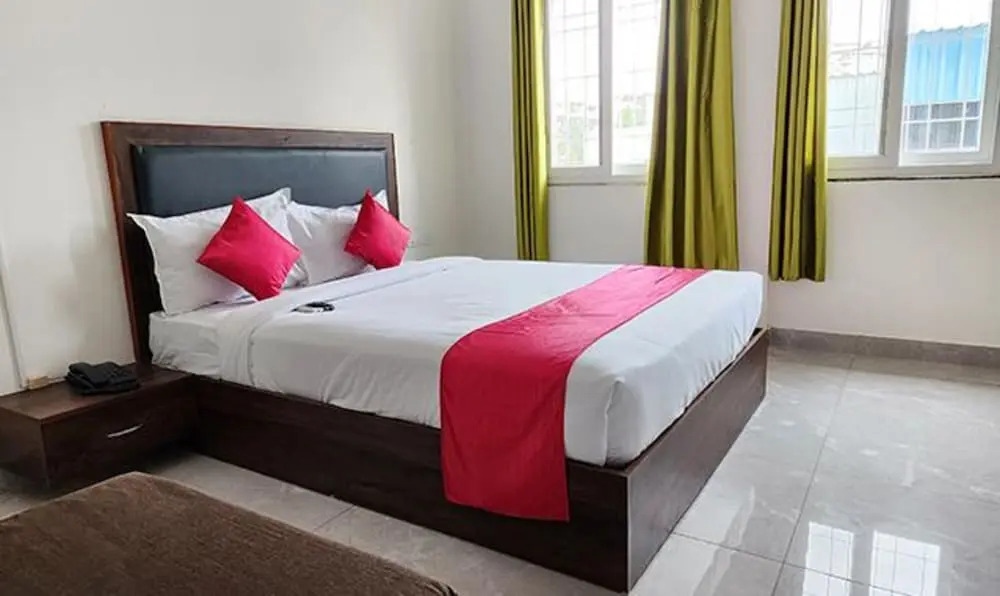 Бангалор: FabHotel KSP Kings Inn