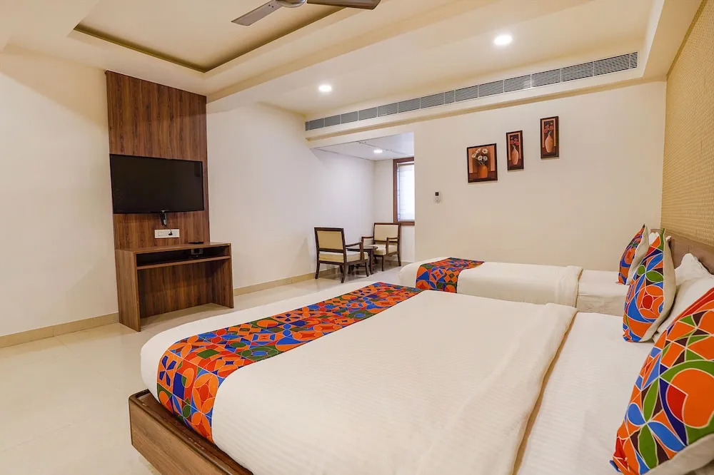 Бангалор: FabHotel Ginger Suites