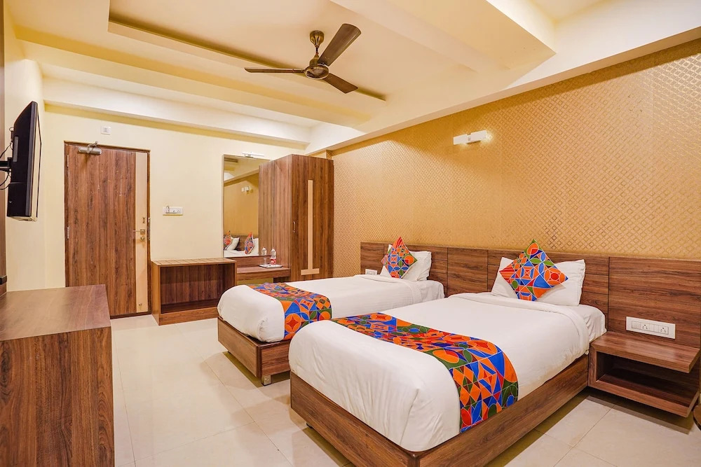 Бангалор: FabHotel Ginger Suites