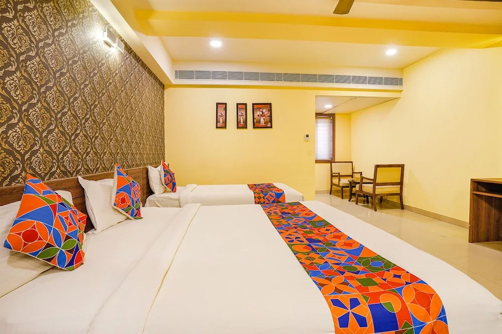 Бангалор: FabHotel Ginger Suites