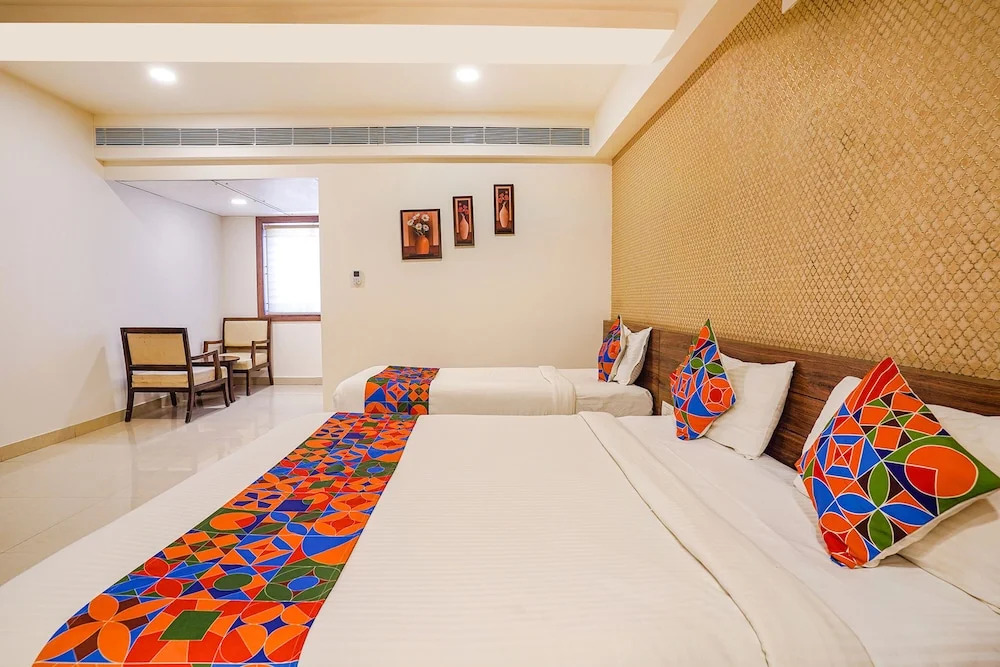 Бангалор: FabHotel Ginger Suites