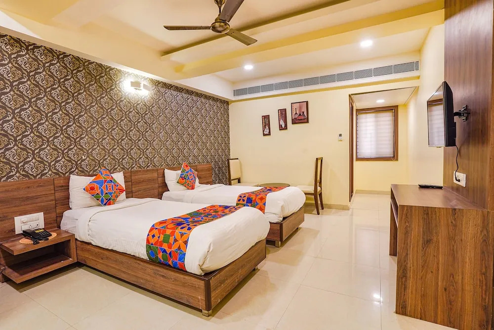 Бангалор: FabHotel Ginger Suites