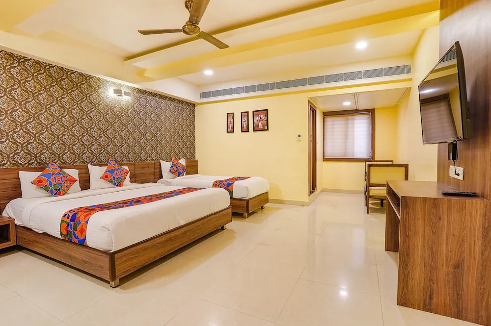 Бангалор: FabHotel Ginger Suites
