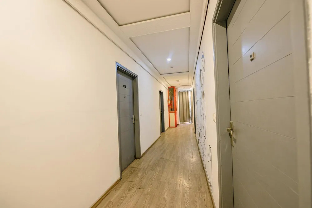 Нью-Дели: FabHotel Harsh Vihar