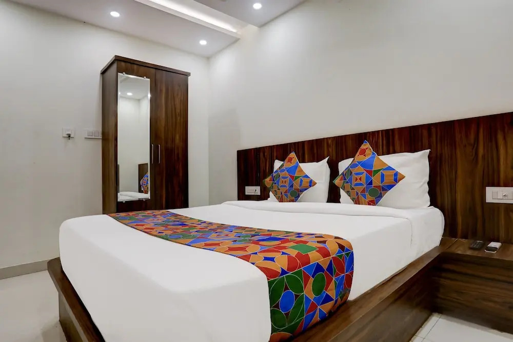 Бхопал: FabHotel Oriental
