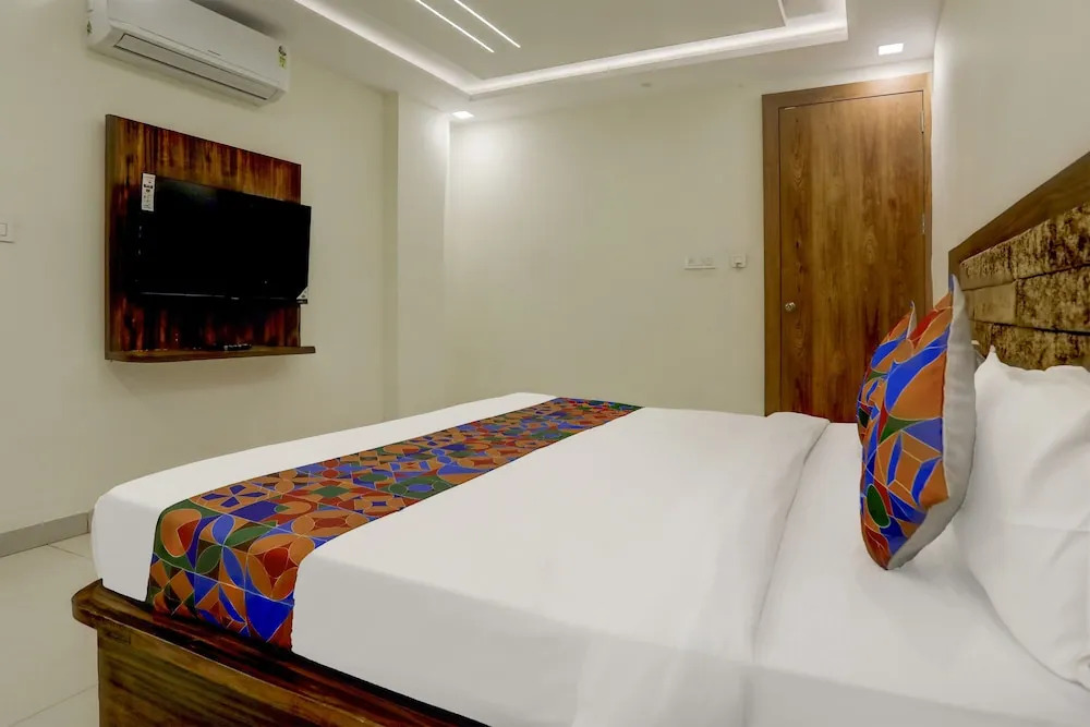 Бхопал: FabHotel Oriental