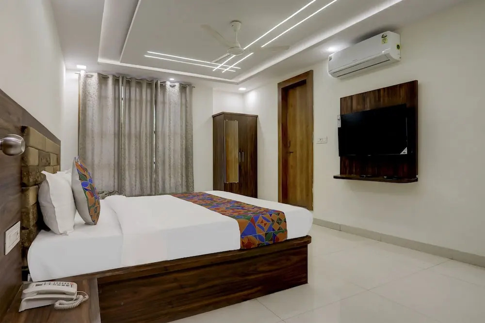 Бхопал: FabHotel Oriental
