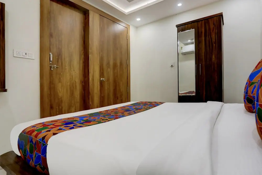 Бхопал: FabHotel Oriental