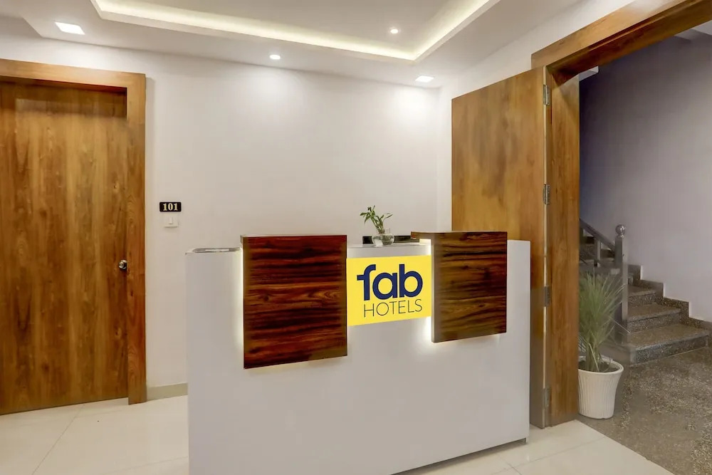Бхопал: FabHotel Oriental