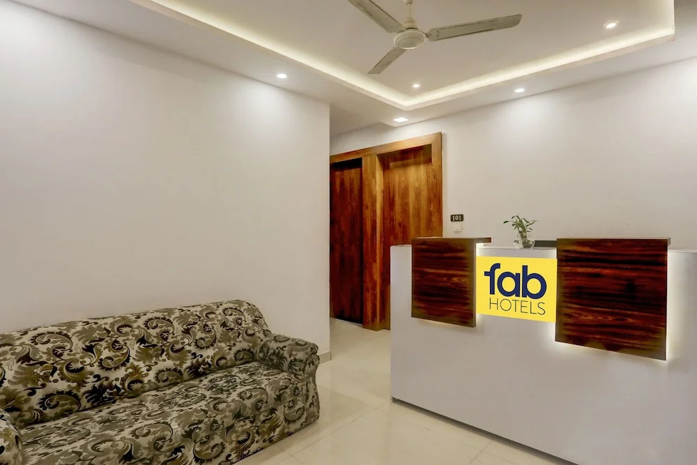 Бхопал: FabHotel Oriental