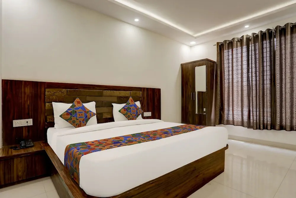 Бхопал: FabHotel Oriental