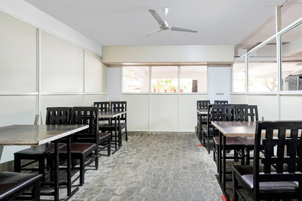 Бангалор: FabHotel Atithi Residency