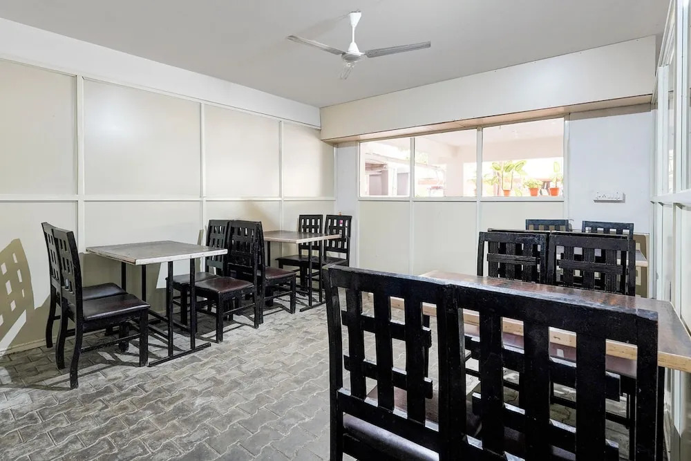 Бангалор: FabHotel Atithi Residency