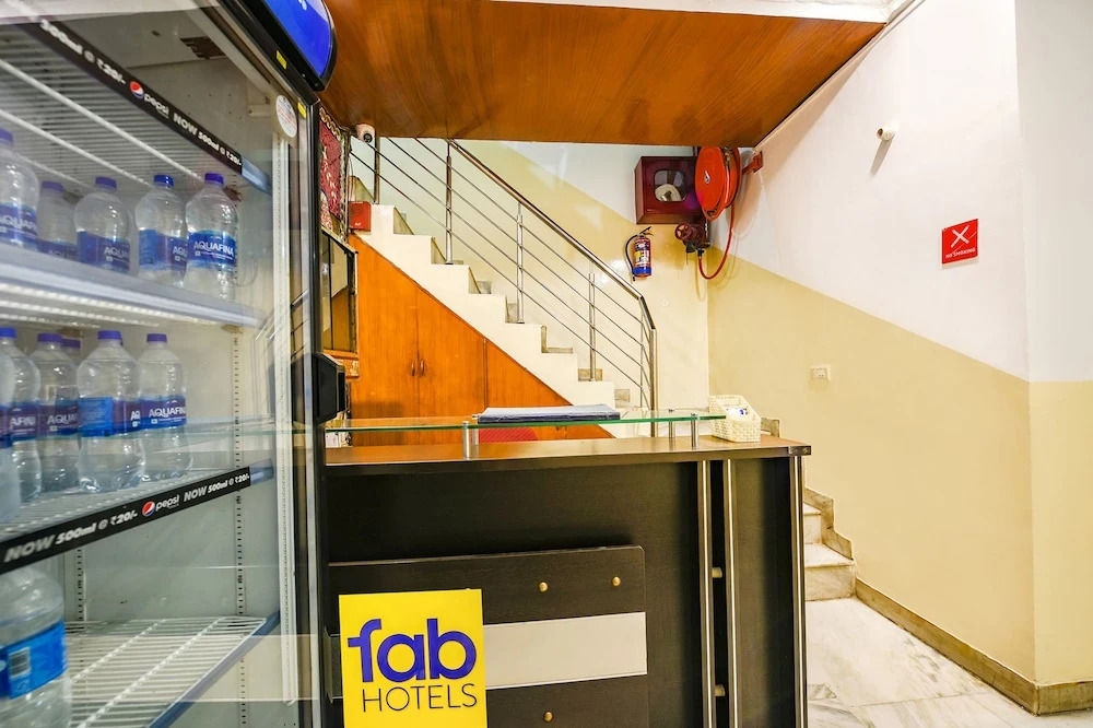 Чандигарх: FabExpress Skylark