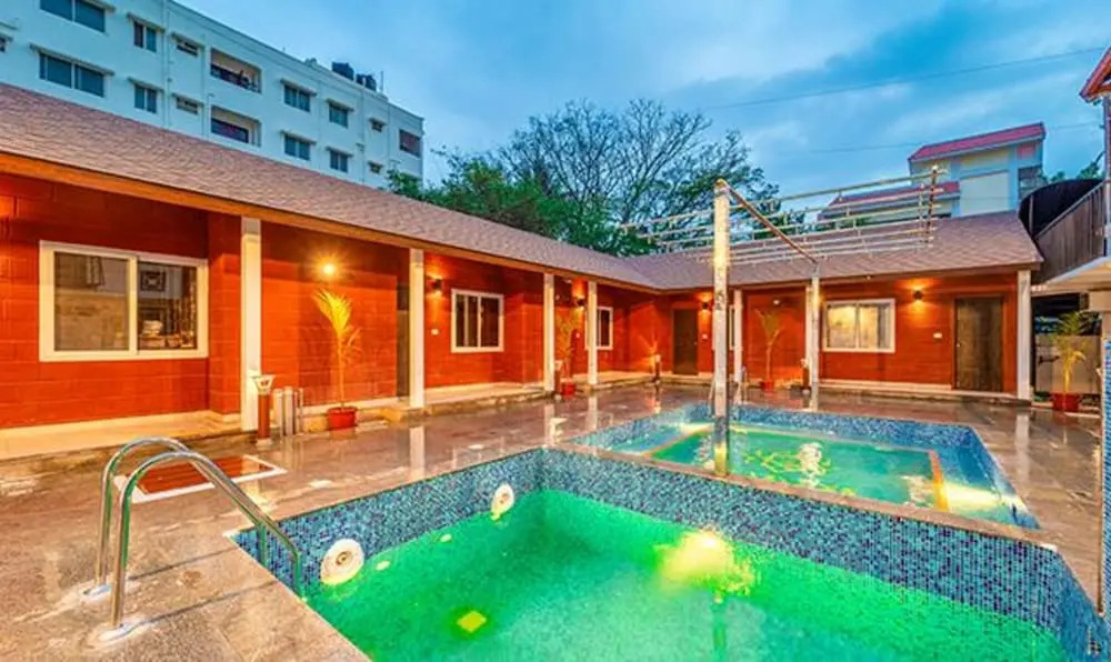 Бангалор: FabHotel Prime Seasons Suites HBR