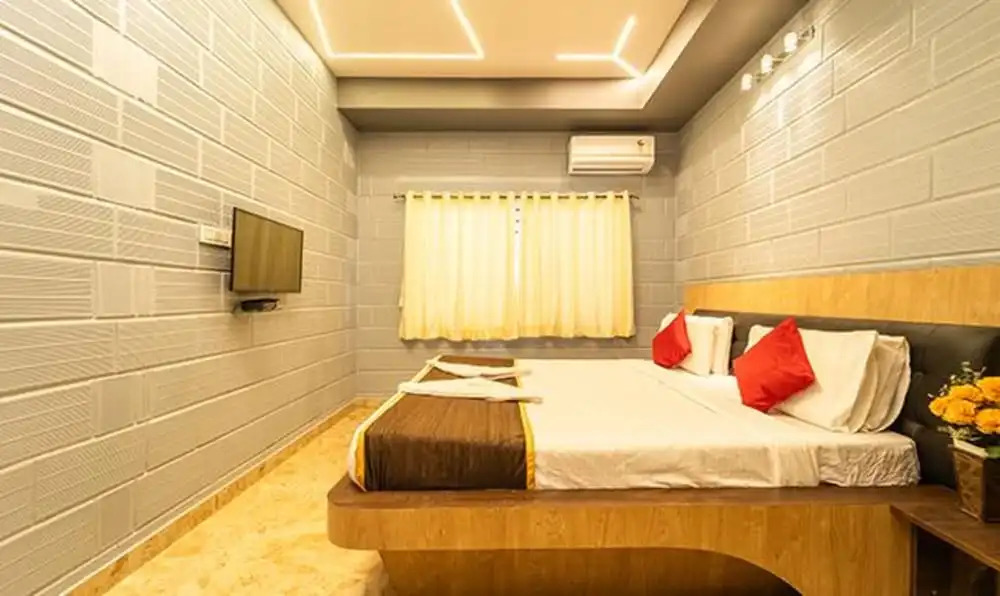 Бангалор: FabHotel Prime Seasons Suites HBR