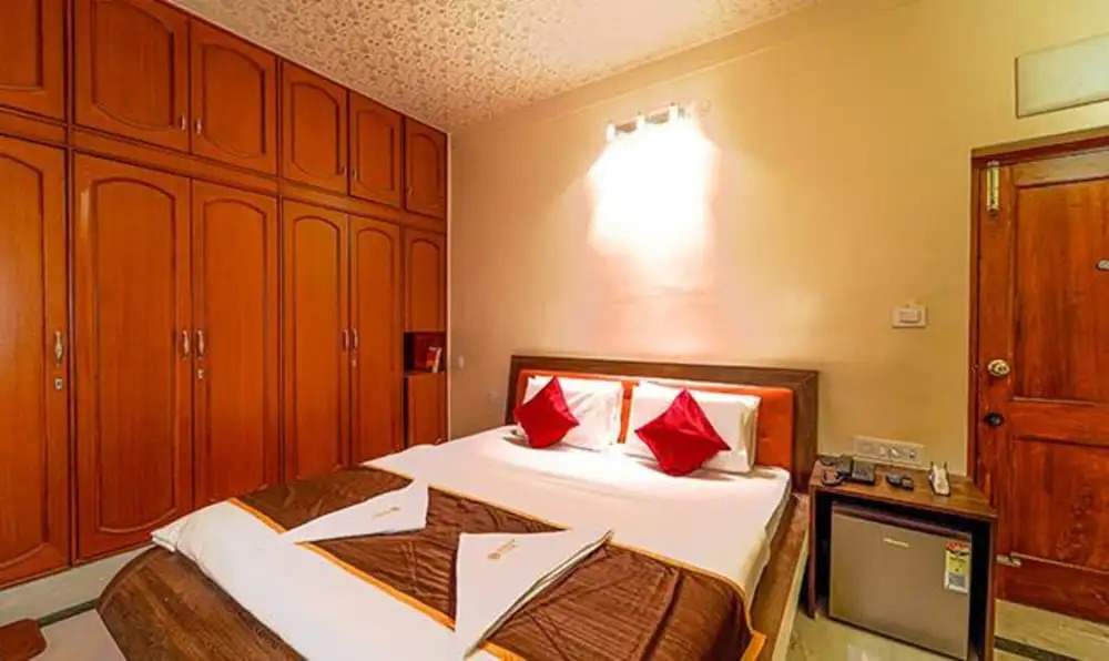Бангалор: FabHotel Prime Seasons Suites HBR