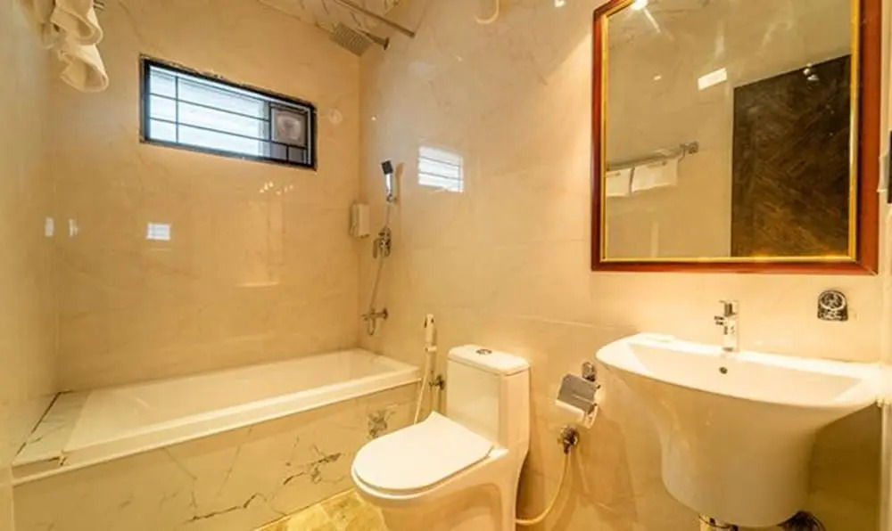 Бангалор: FabHotel Prime Seasons Suites HBR