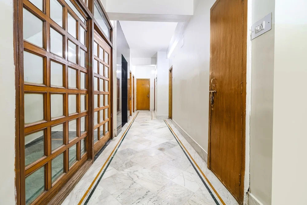 Патна: FabHotel Nand