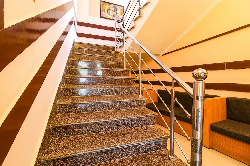 Ранчи: FabHotel Crown Plaza