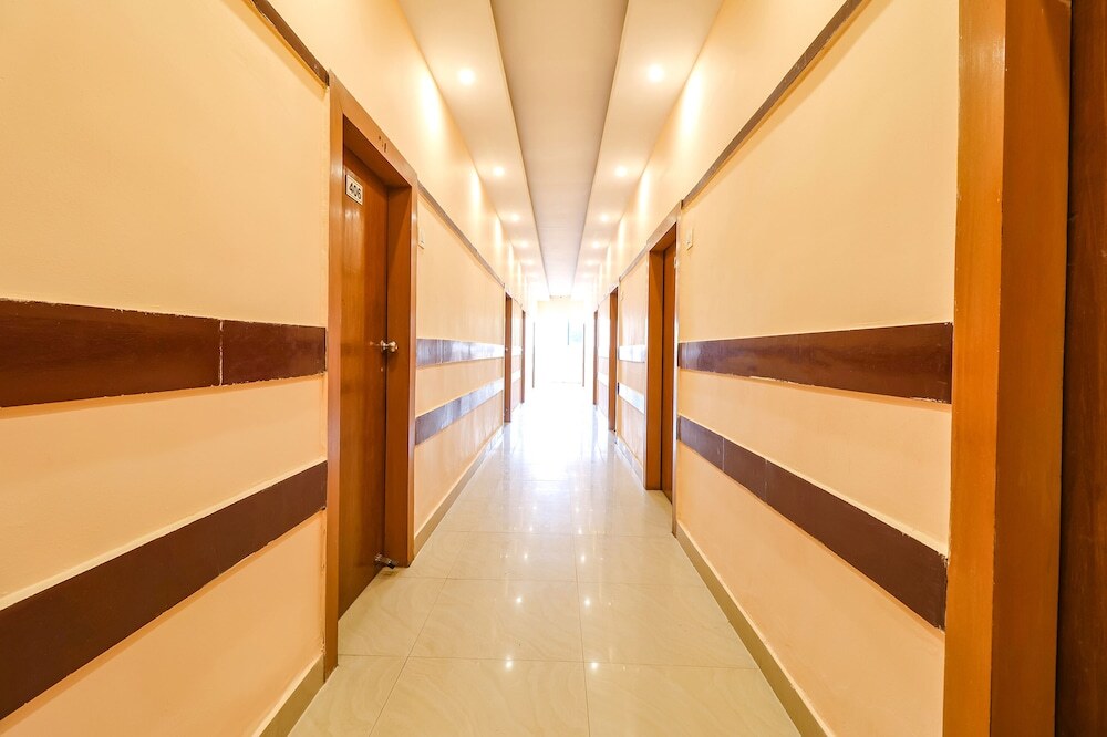 Ранчи: FabHotel Crown Plaza