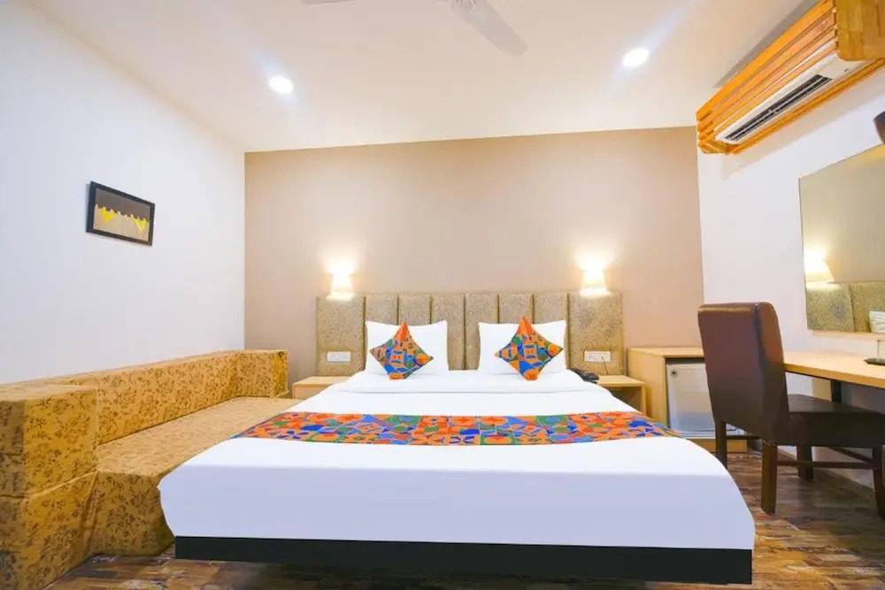 Нойда: FabHotel Prime Ayaan Residency