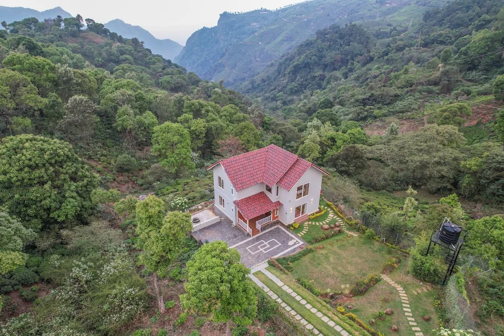 Кунур: Moving Mist Villa