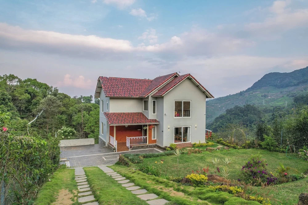 Кунур: Moving Mist Villa