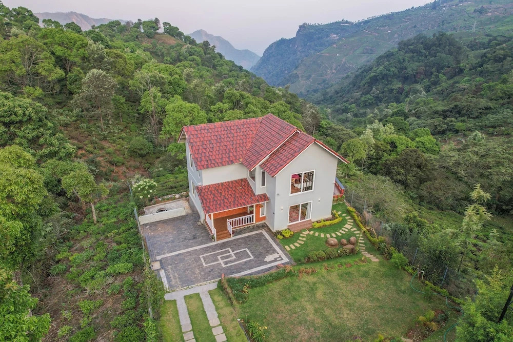 Кунур: Moving Mist Villa