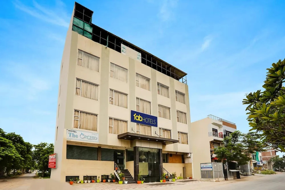 Агра: Fabhotel Orchid