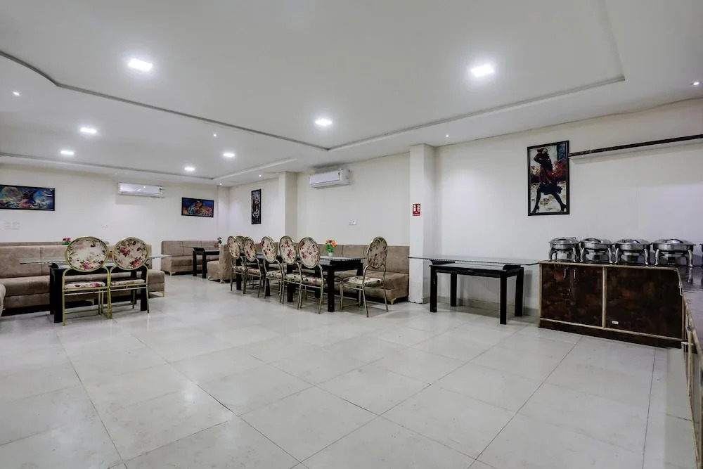 Агра: Fabhotel Orchid