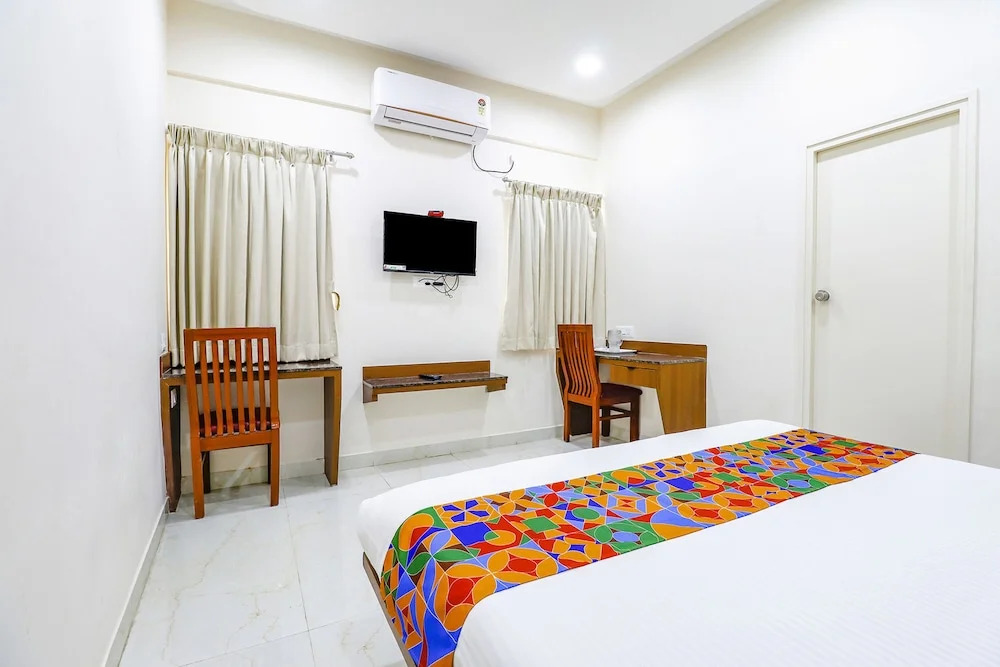 Бангалор: Fabhotel Sathya Comforts