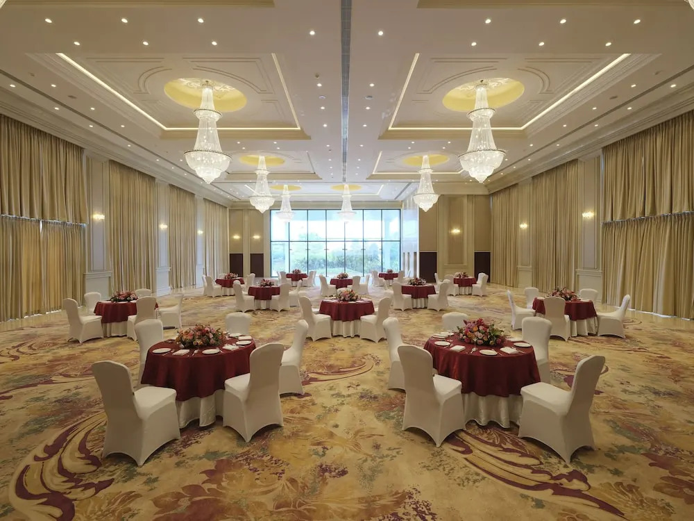 Ченнаи: Fortune Beach Resort ECR