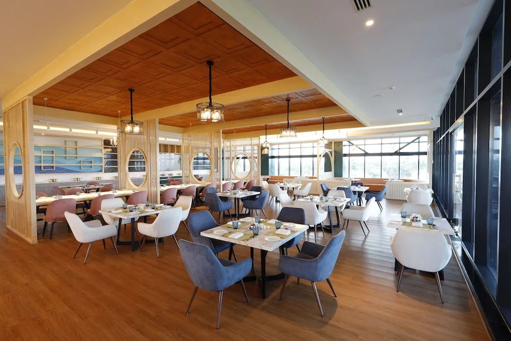 Ченнаи: Fortune Beach Resort ECR