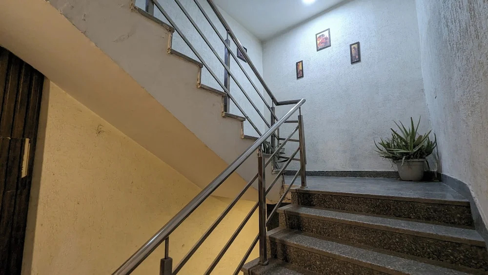 Нью-Дели: Hotel Aron By The Premium Villa
