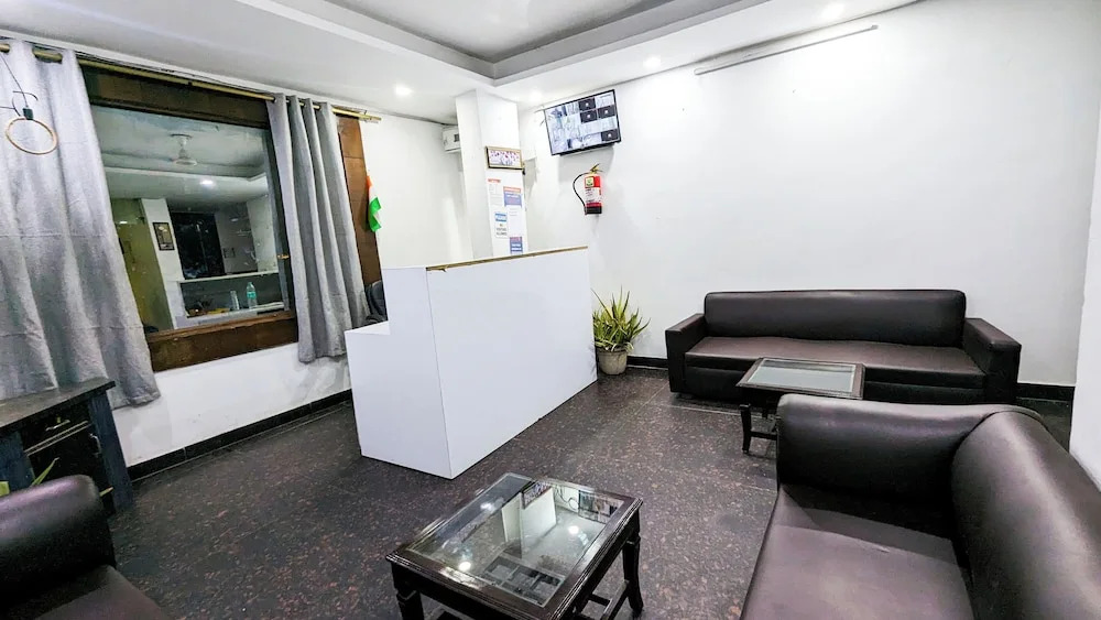 Нью-Дели: Hotel Aron By The Premium Villa