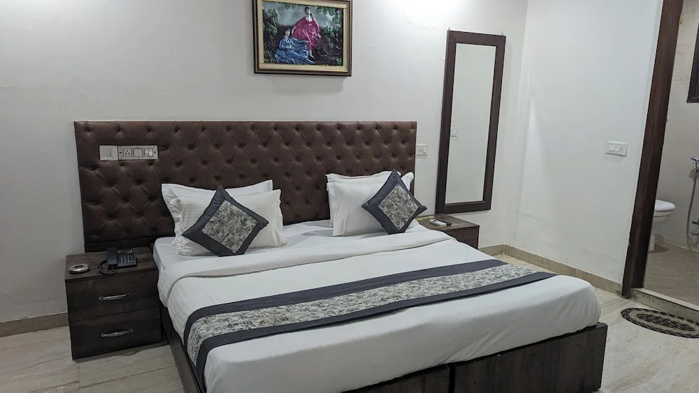 Нью-Дели: Hotel Aron By The Premium Villa