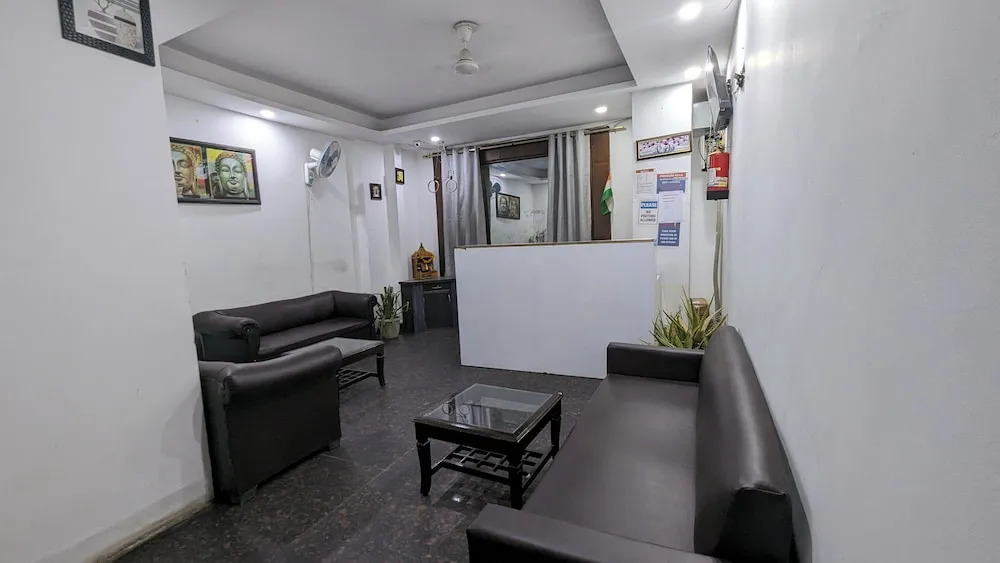 Нью-Дели: Hotel Aron By The Premium Villa