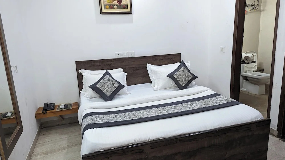 Нью-Дели: Hotel Aron By The Premium Villa