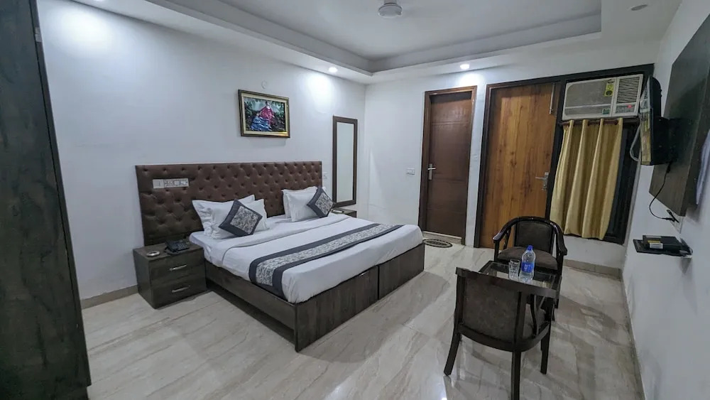 Нью-Дели: Hotel Aron By The Premium Villa