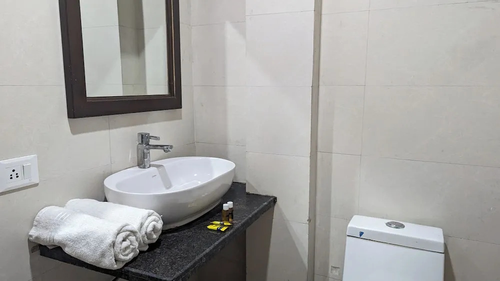 Нью-Дели: Hotel Aron By The Premium Villa