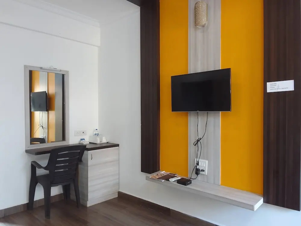 Верем: Hotel Baga Stays By Coral