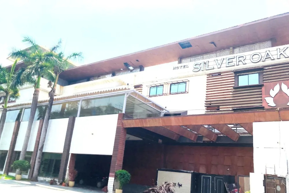 Bilaspur: Hotel Silver Oak