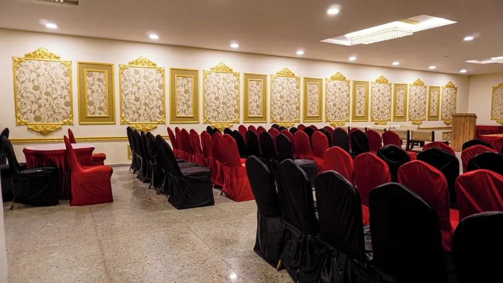 Bilaspur: Hotel Silver Oak