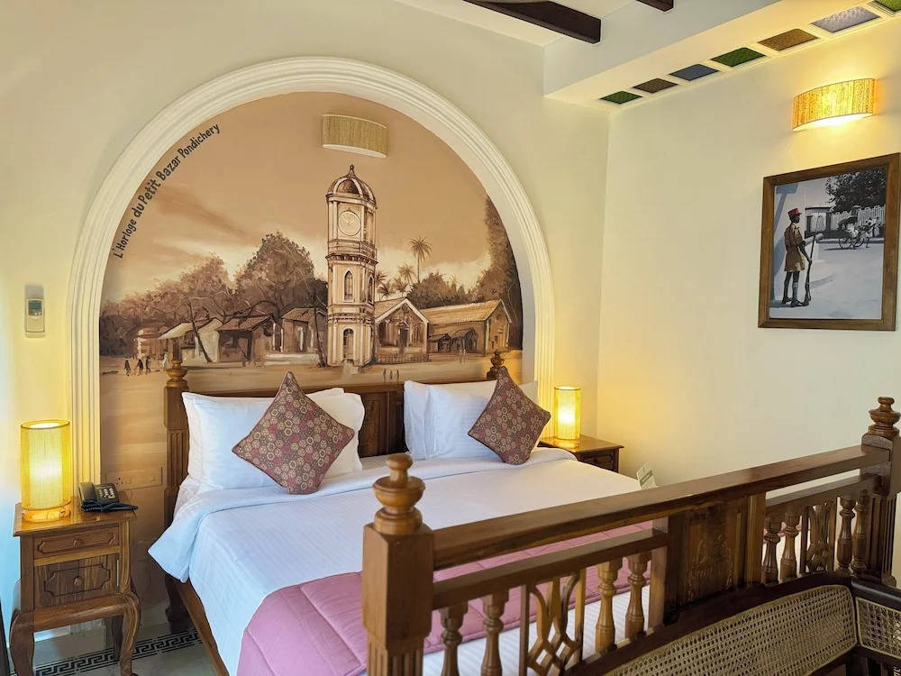 Пудучерри: La Plage SeaView Suites