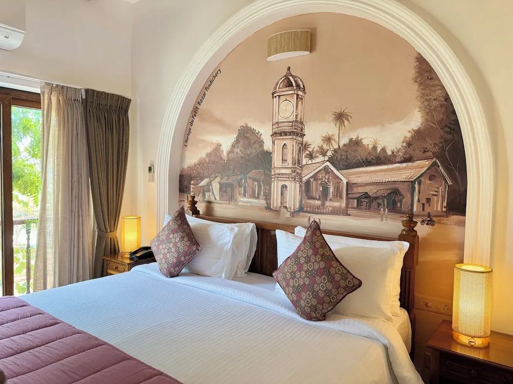 Пудучерри: La Plage SeaView Suites